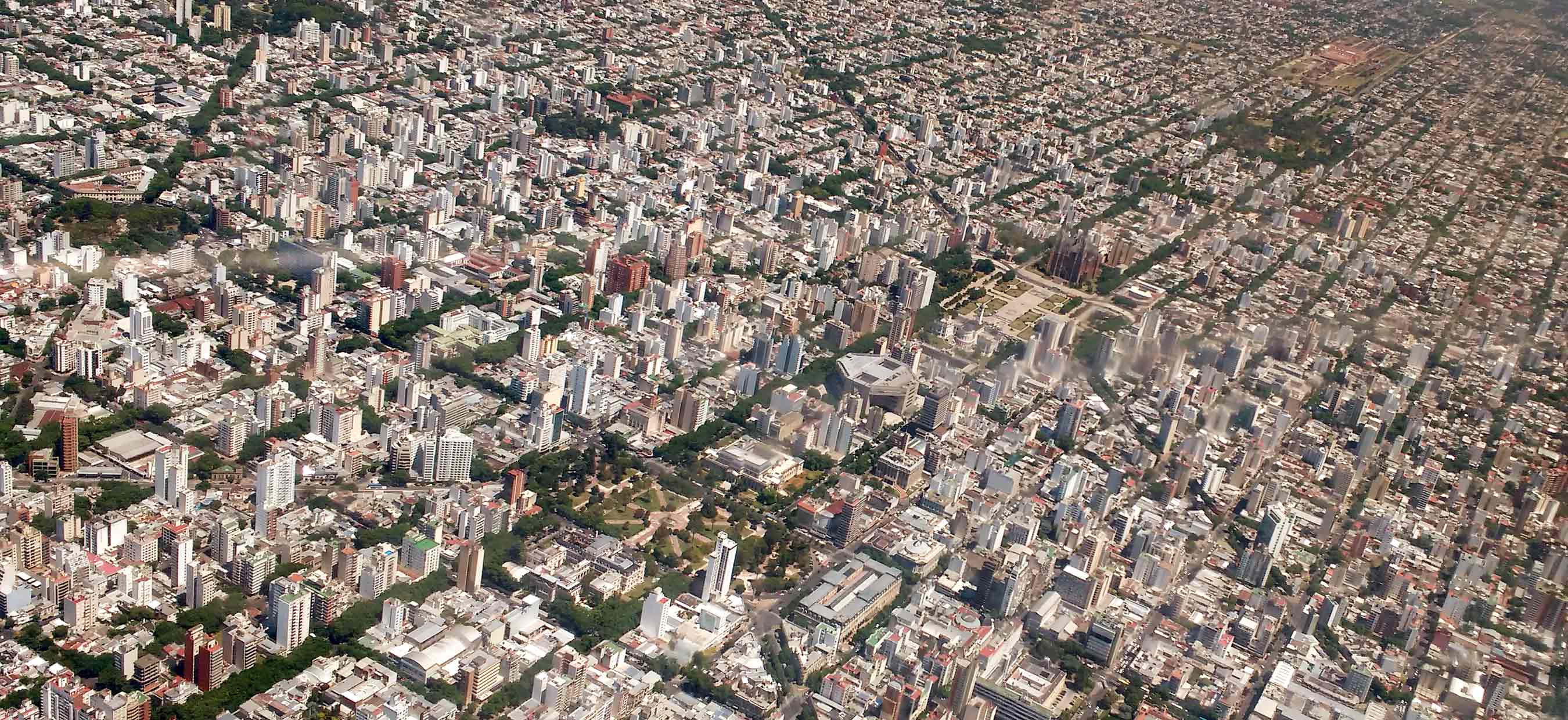 En Avión por La Plata