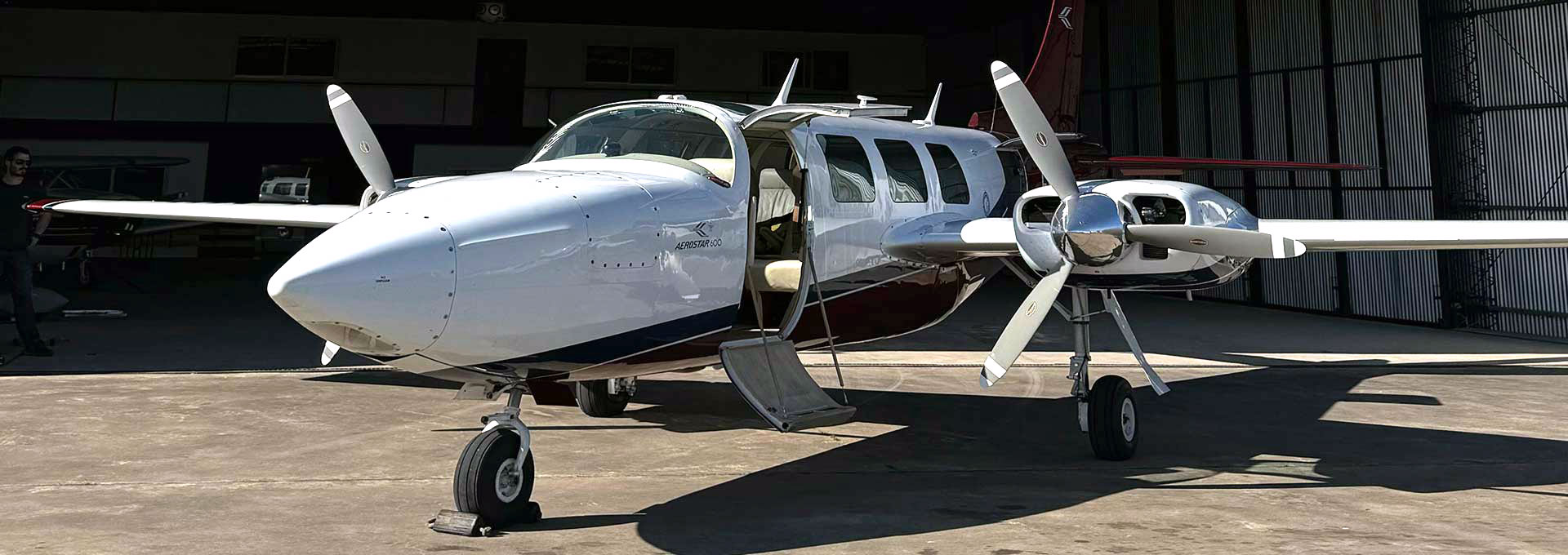 Piper Aerostar